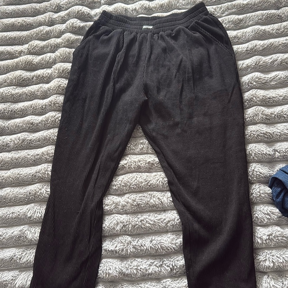 Bo+Tee  black sweatpants